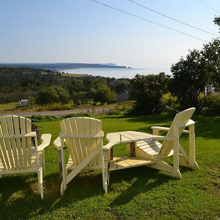 Moore'S Specialties Fundy Bay House Rental Gardner Creek ภายนอก รูปภาพ