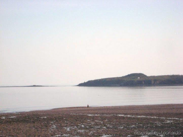 Moore'S Specialties Fundy Bay House Rental Gardner Creek ภายนอก รูปภาพ